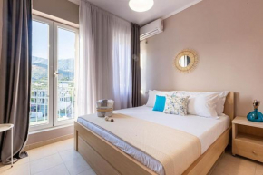 Himara City 11 - Central, Beach Access